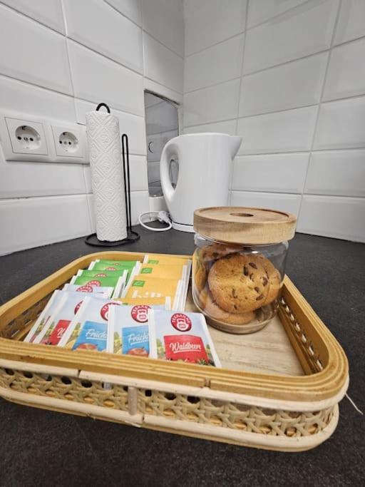 Affordable Suite In Vienna'S Hotpoint Exteriör bild