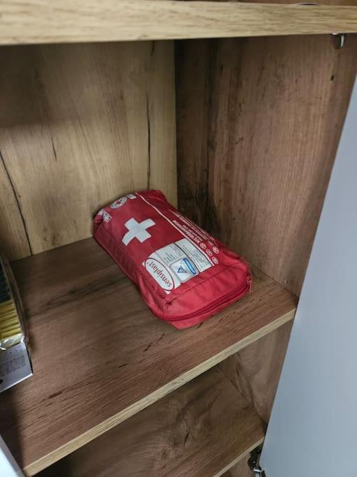 Affordable Suite In Vienna'S Hotpoint Exteriör bild