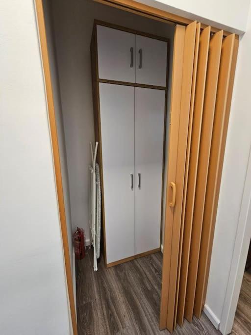 Affordable Suite In Vienna'S Hotpoint Exteriör bild