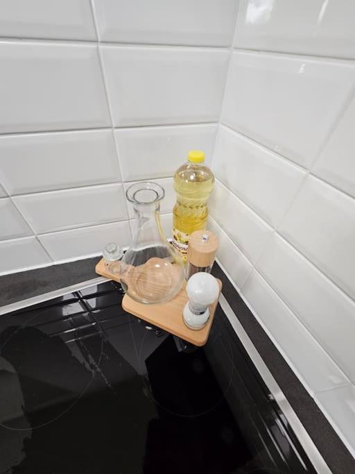 Affordable Suite In Vienna'S Hotpoint Exteriör bild