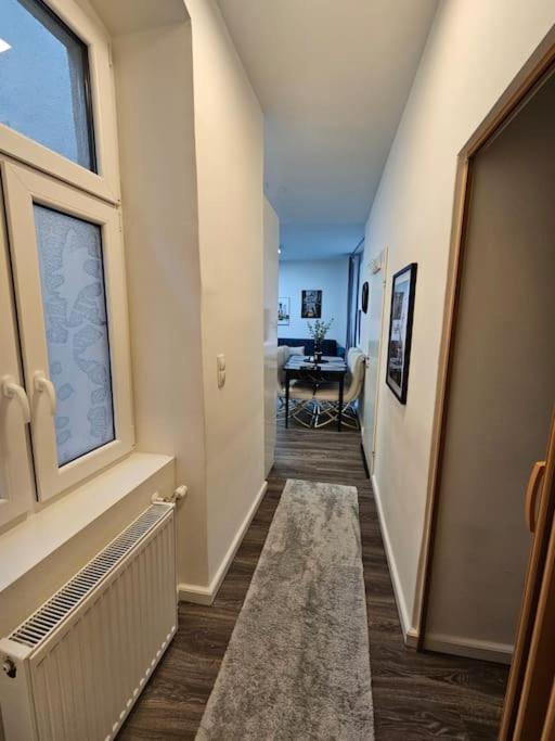 Affordable Suite In Vienna'S Hotpoint Exteriör bild